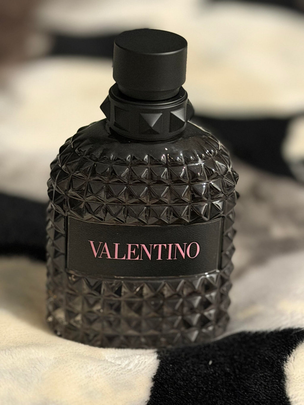 Valentino Uomo Born In Roma