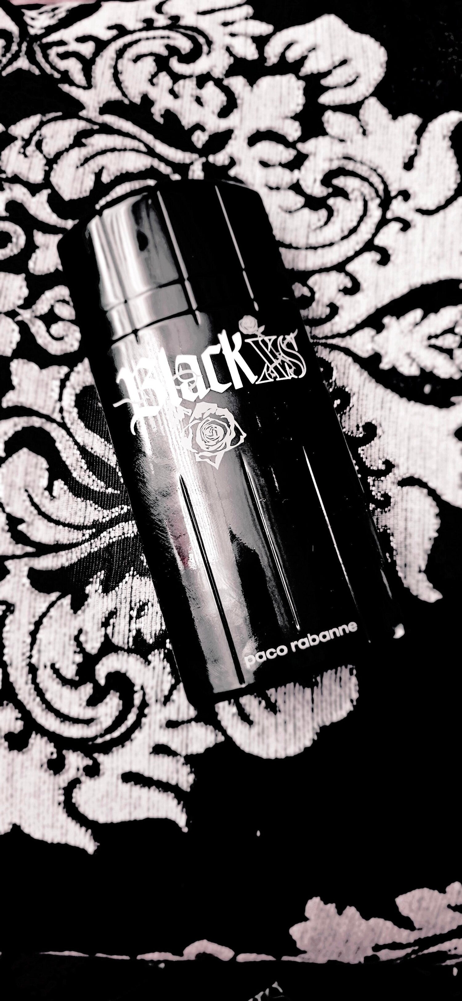 Black XS